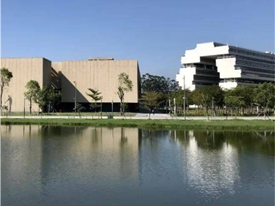 汕頭大學(xué)